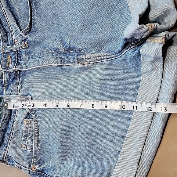 wild fable Size 6 Highest Rise Mom Shorts Denim w/ Embroidered Happy on Pocket - Picture 5 of 13